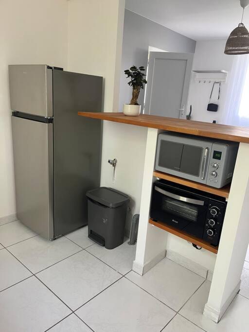 Logement 10 Minutes De Rouen Oissel Exterior foto